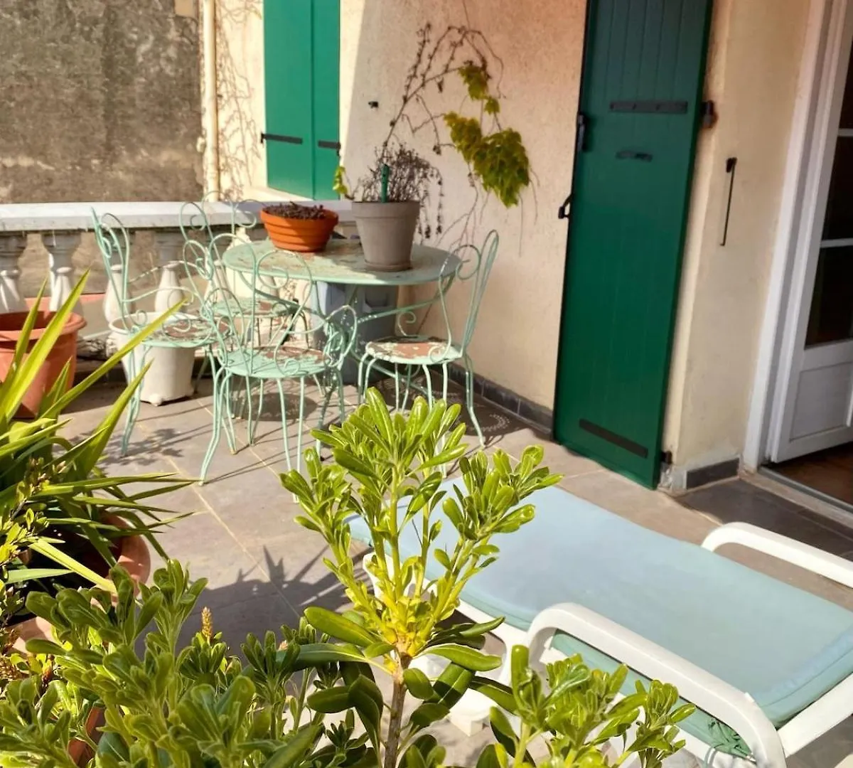 Maison Mediterraneenne Proche Du Coeur De Ville, Avec Piscine Тулон Вилла