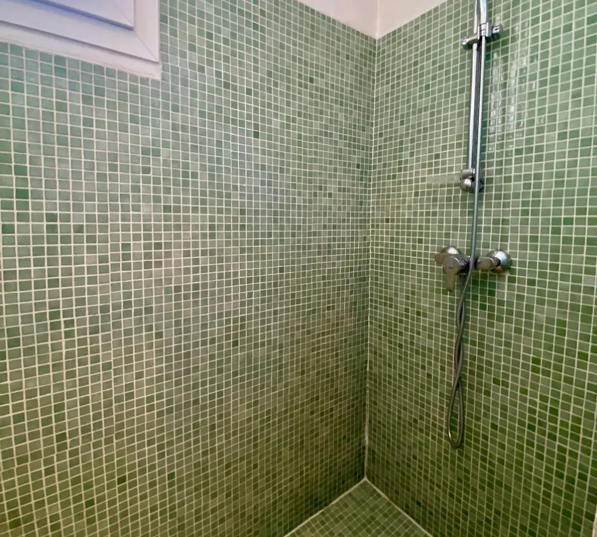Maison Mediterraneenne Proche Du Coeur De Ville, Avec Piscine Тулон